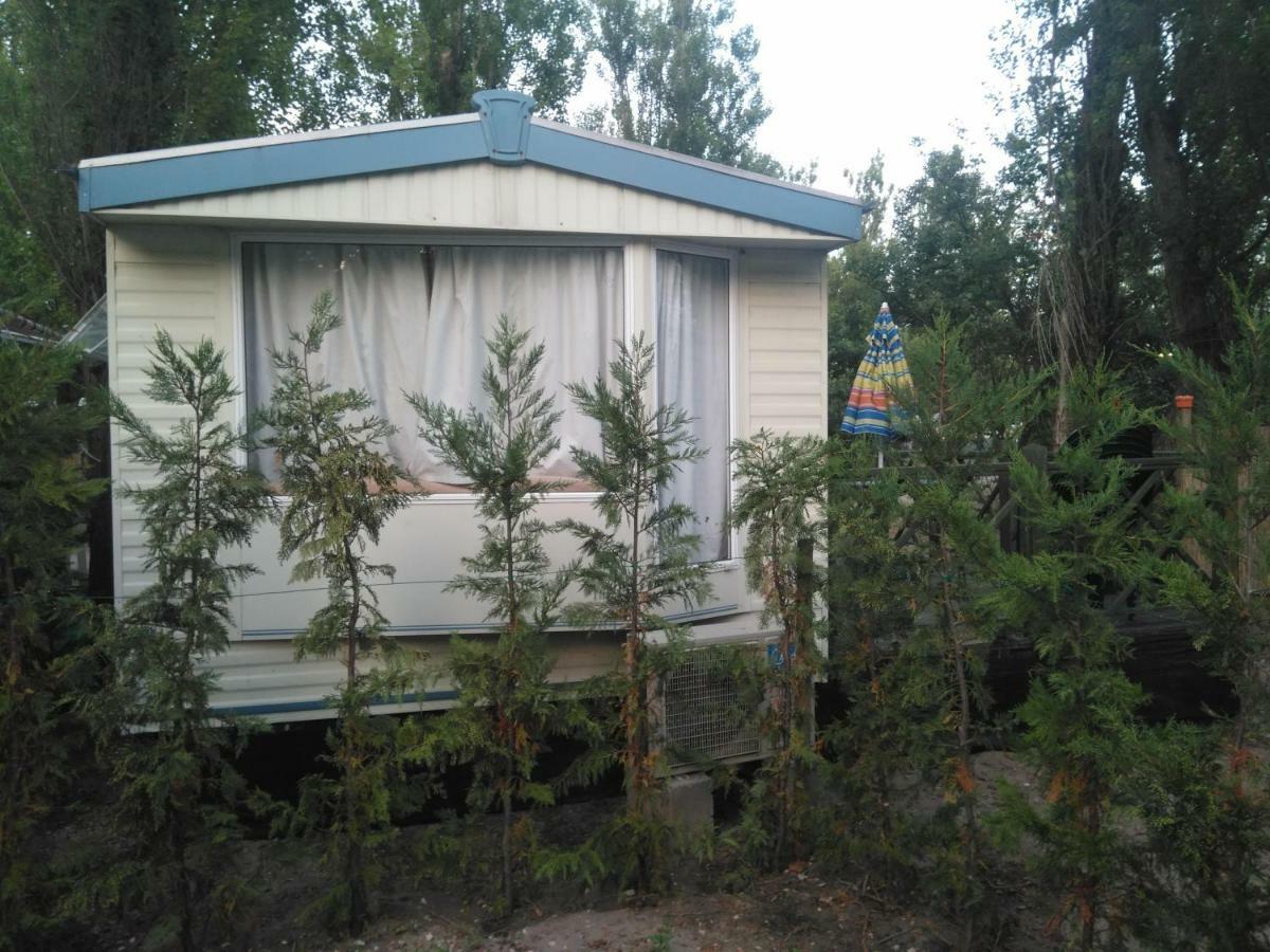 Adriacamp Mobile Homes Rosepineta 로사피네타 외부 사진